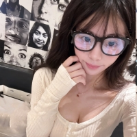 【高雄深夜推薦】實測20歲無刺青學生妹豆豆！162/D/46超會穿搭+主動貼心，女友體驗滿