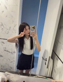 🤤綾櫻  163cm 45kg C罩杯  22歲 純慾系短期兼職