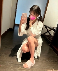 高雄外送茶蘇蘇：21歲嬌小可愛學生妹，155公分隻手可握惹人疼