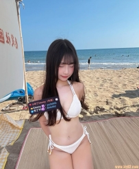 嬌小 清純小騷貨 濕濕的小穴等你來插入經驗少  穴粉嫩